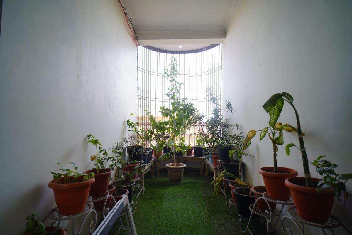 Shri Ram Paying Guest House - Housity