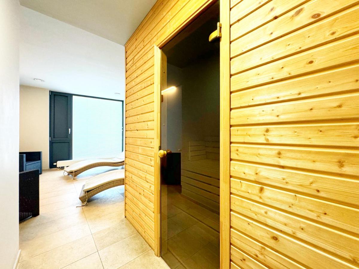 Lakepark Residence - Housity