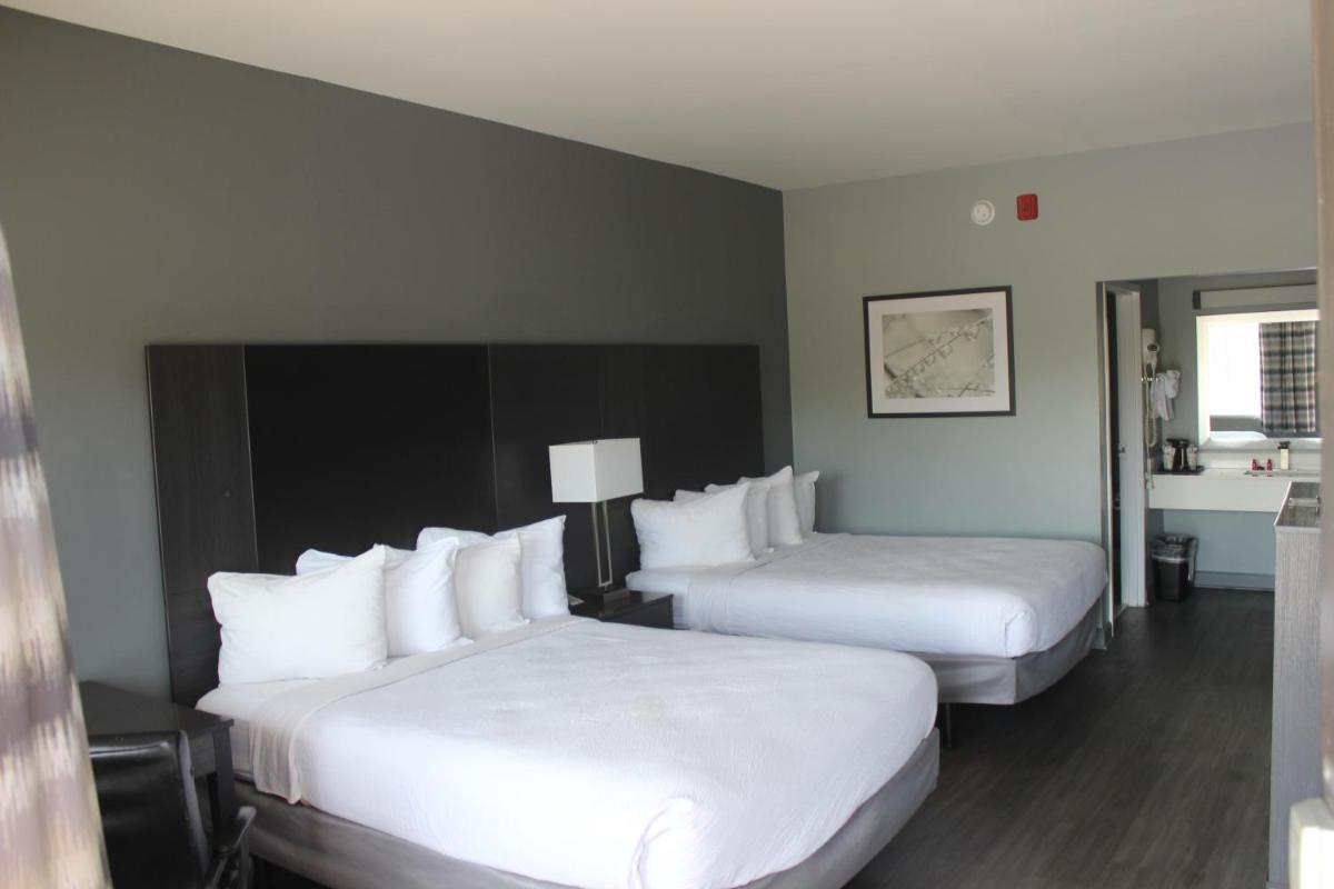Riverfront Inn - Housity