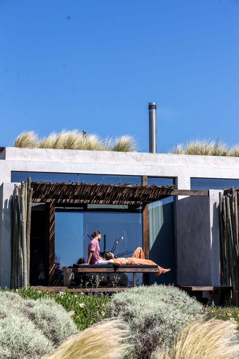 Imagem da galeria de Areias do Seixo Hotel em Santa Cruz