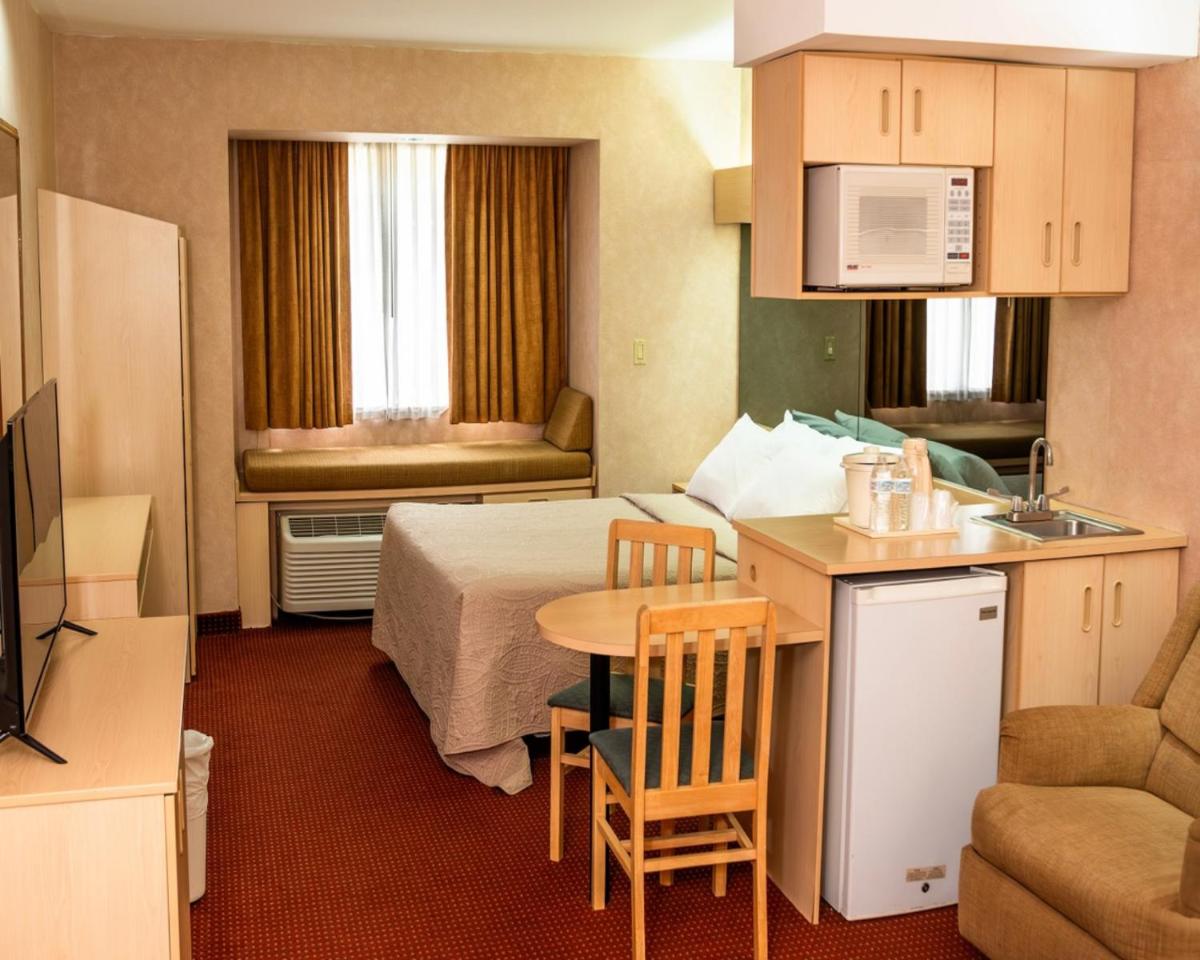 Metrotel Express - Housity