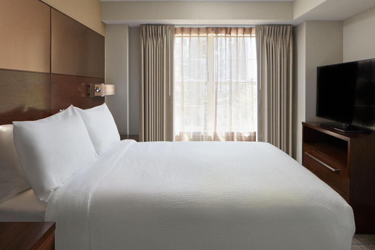 Residence Inn Arlington Rosslyn - Housity