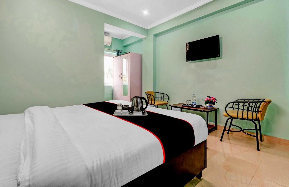 Super Collection O The Kailash Hotel - Housity