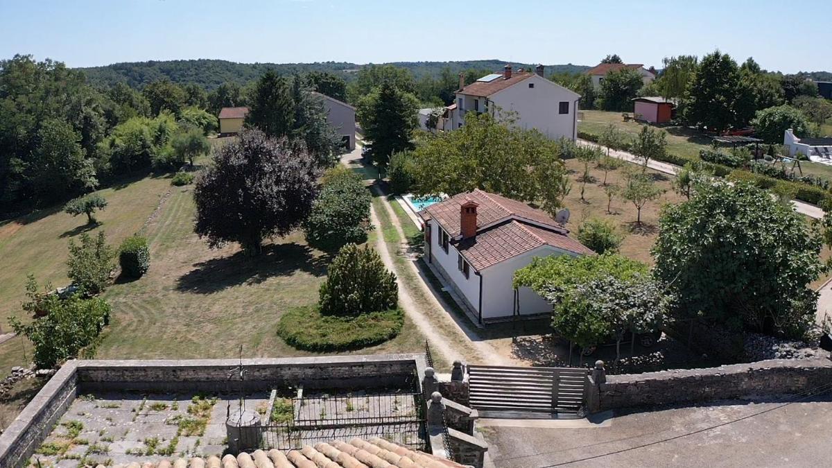 Family friendly house Tomazin - Housity