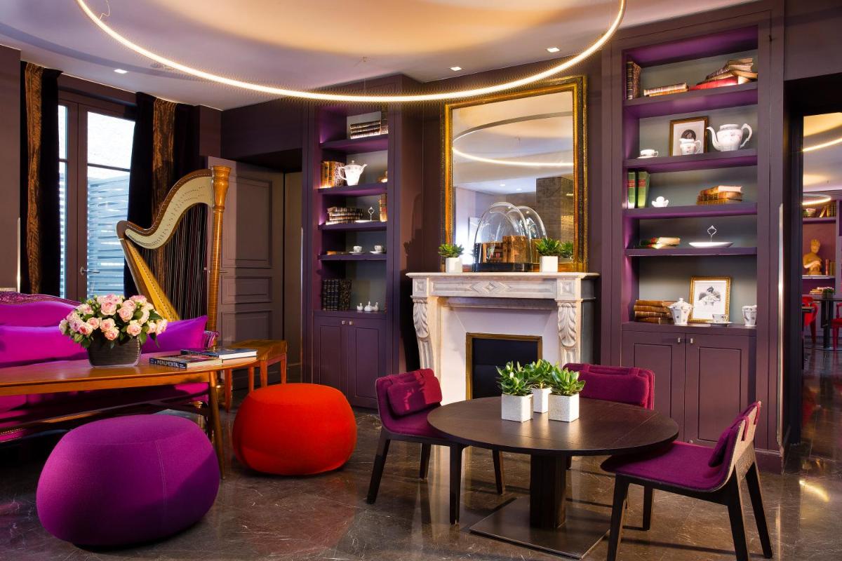 Coin salon dans l'établissement Hotel & Spa La Belle Juliette