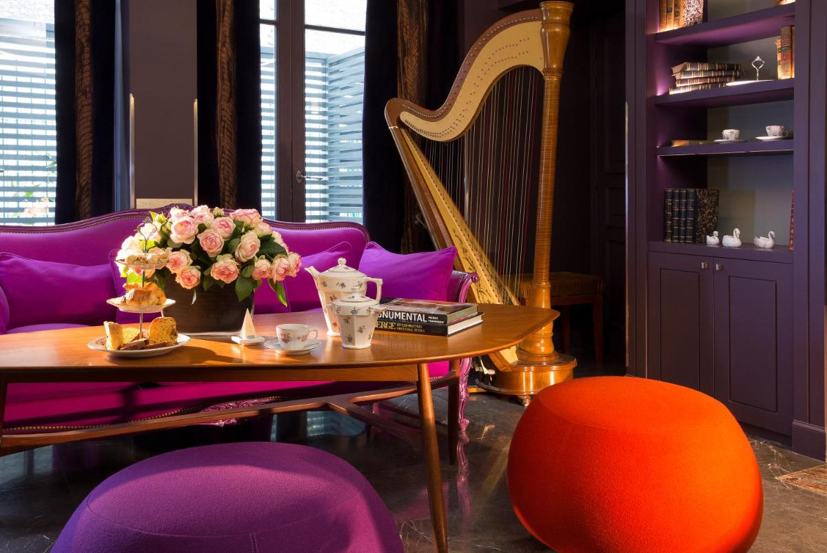 Coin salon dans l'établissement Hotel & Spa La Belle Juliette