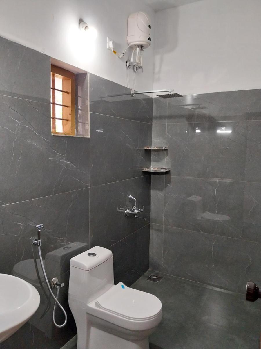 Munroe Heritage Inn - Housity