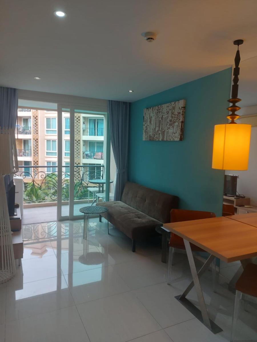 Atlantis Condo Resort - Housity