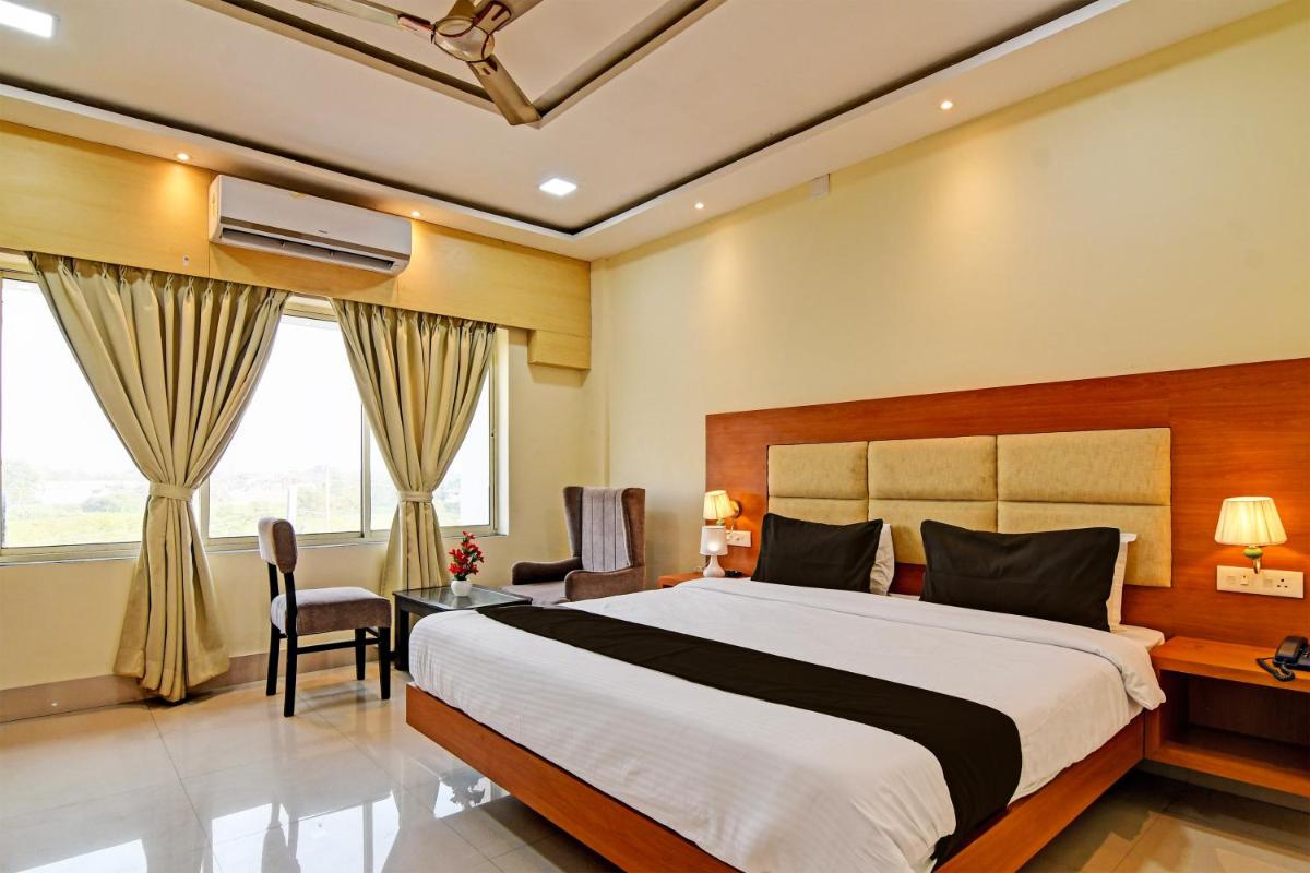 Super OYO Hotel O Midland Yard - Housity
