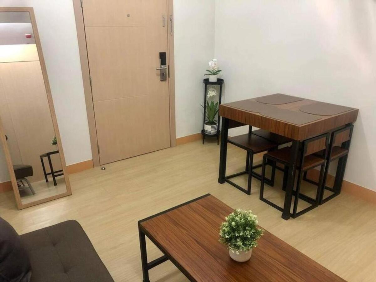 2BR Cozy Condo at Trees Residences Near Sm Fairview - Housity