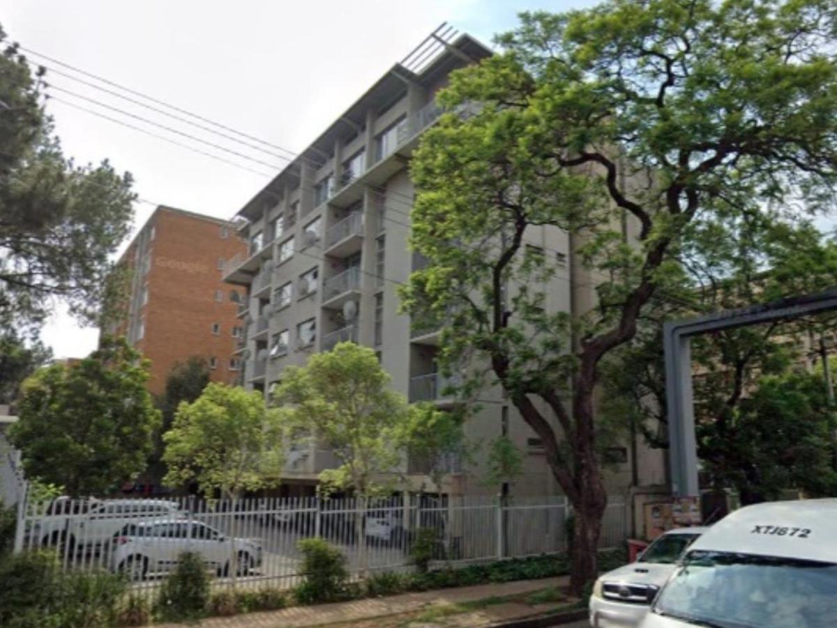 Leas Furnished Apartments - Capital Hill - Housity