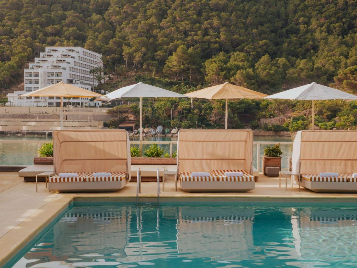 Piscina en o cerca de Mondrian Ibiza