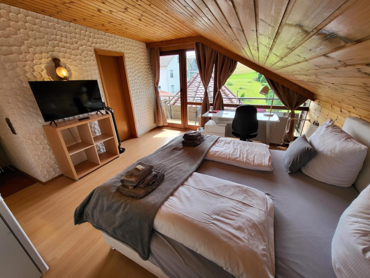 Hotel Schönblick - Housity