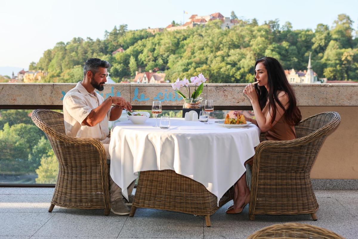 Hotel Aro Palace - Hizvo