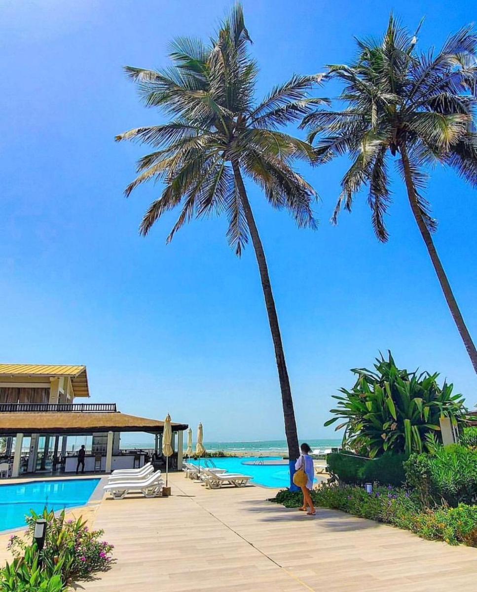 Sunset Beach Hotel - Housity