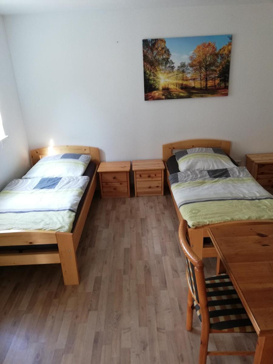 Wohnung für Arbeiter und Monteure bis 6 Personen Amberg - Housity