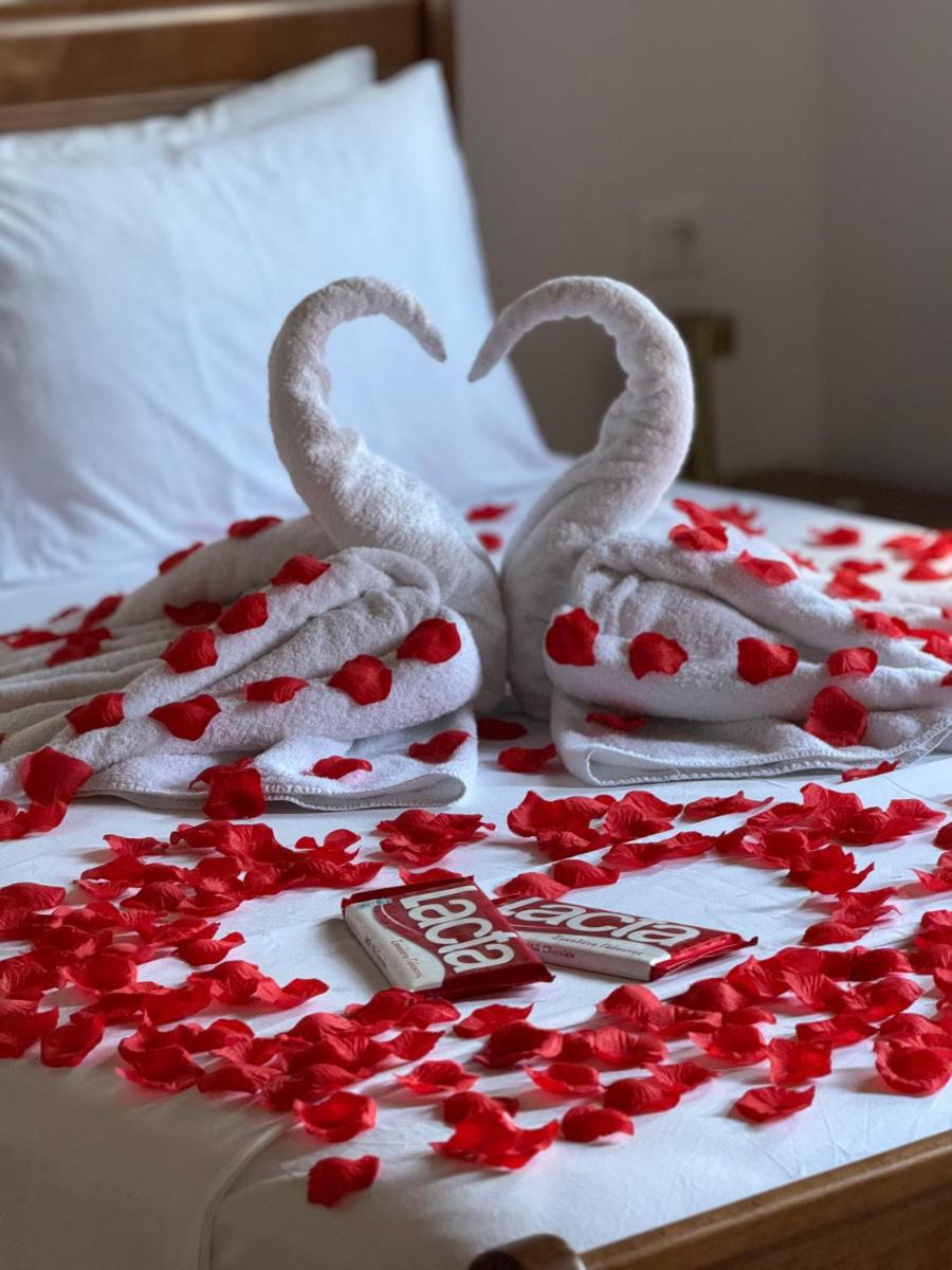 Castle Hotel - Housity