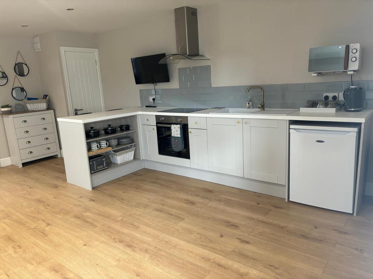 The Woodside Snug, Eastwell, Vale of Belvoir - Housity