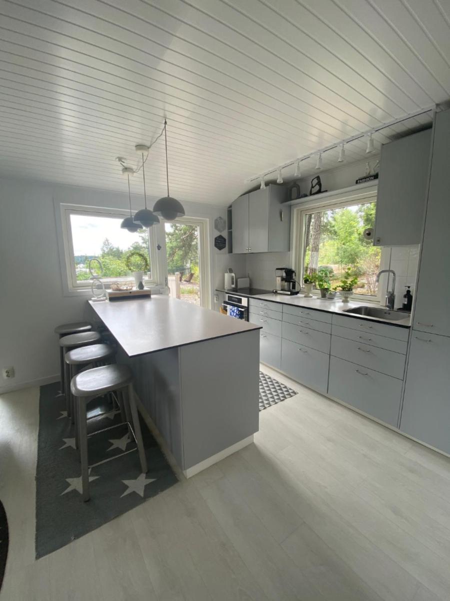 Modern Cottage and Glamping in Årsta Havsbad Stockholm, Sweden - Housity