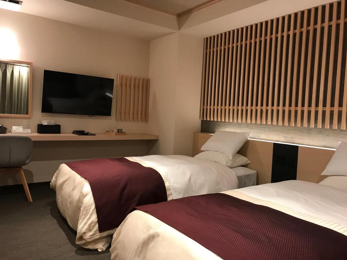 Aizu Tsuruya Hotel - Hizvo