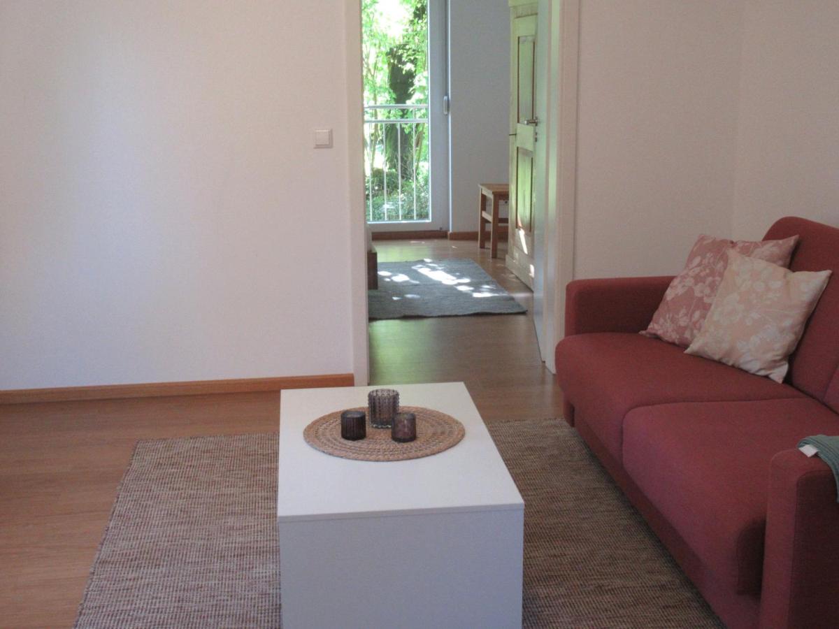 Ferienwohnung im Grünen - Housity
