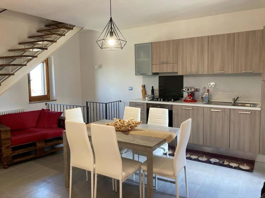 Casa piccolo teatro Monteleone d\'Orvieto - Housity