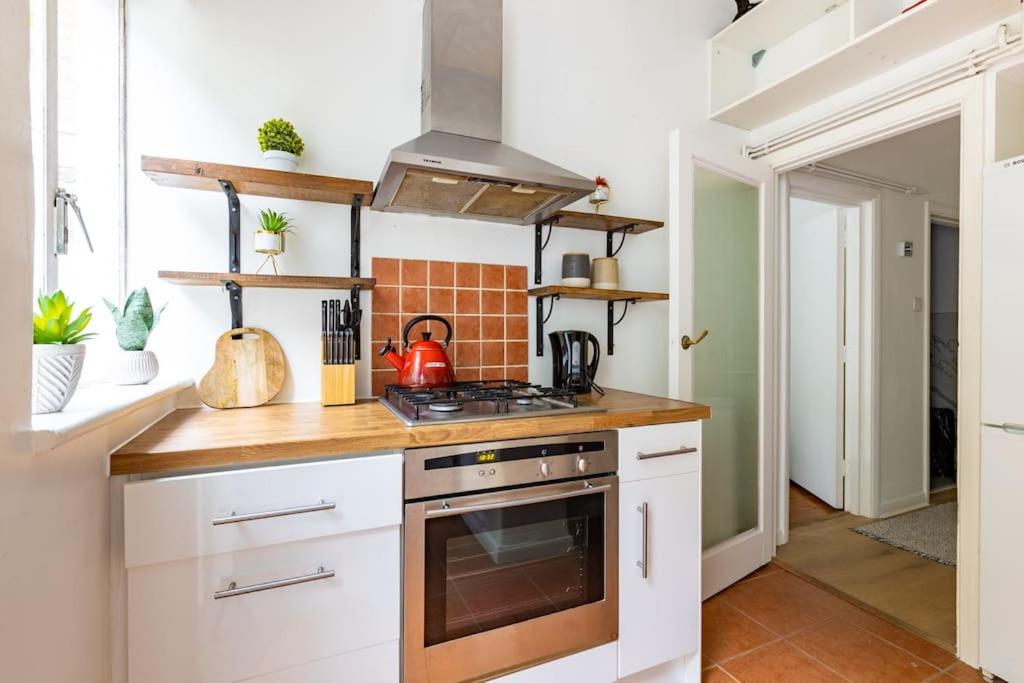 Lovely Garden Flat In Central London - Housity