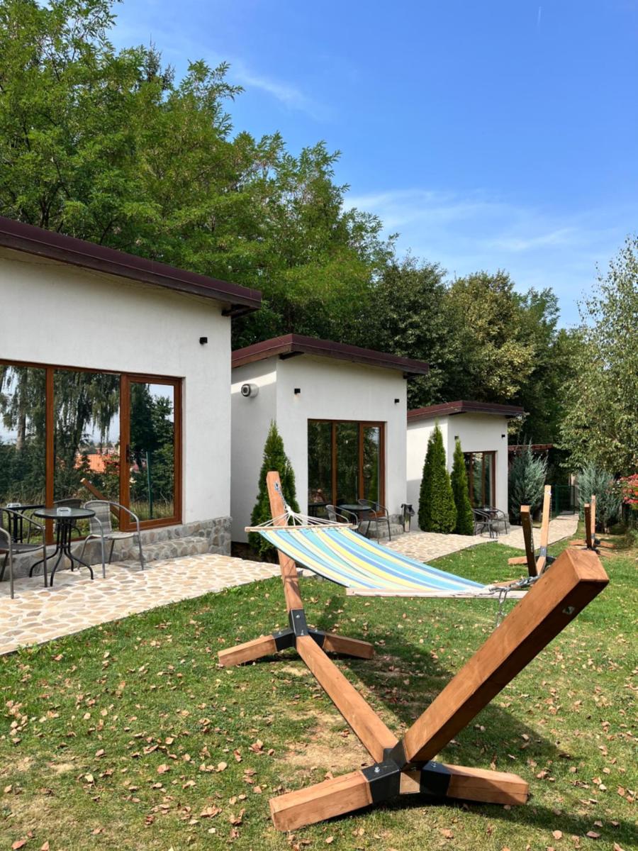 Silver Bungalow - Housity
