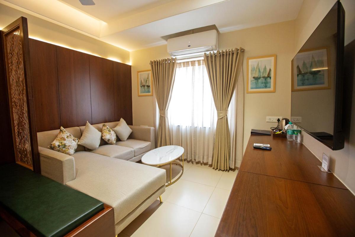 IRIS THE BOUTIQUE Hotel - Housity