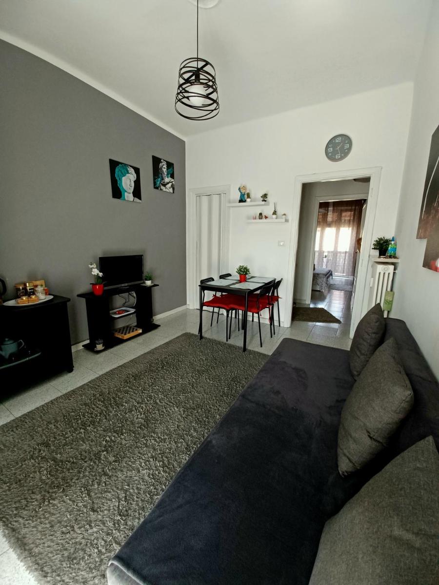 Intero appartamento luminoso e accogliente ! - Housity