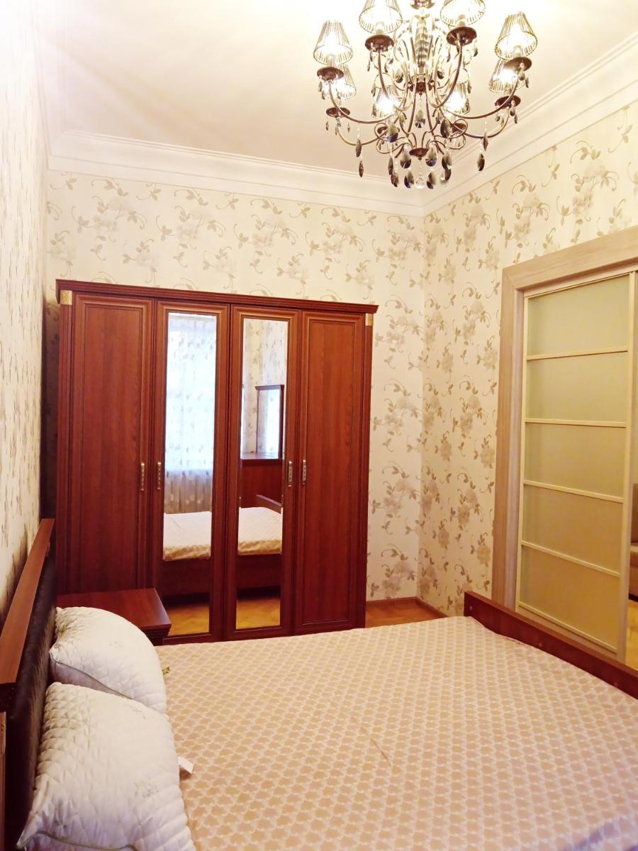 Baku city center - Housity