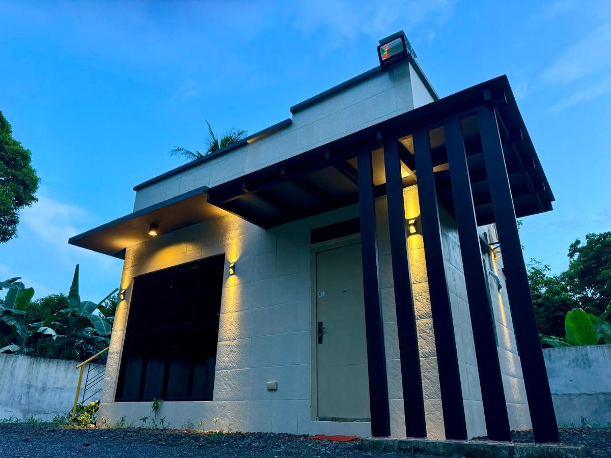 Vals Farm Guesthouse - Housity