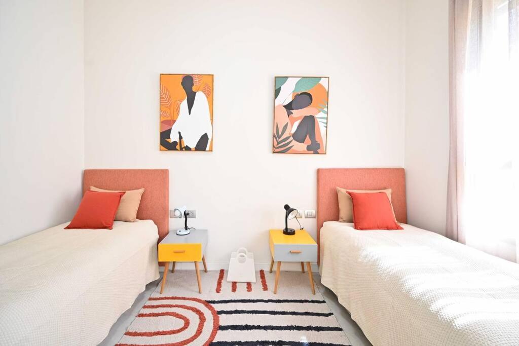 Seaside Apt Balcony&Parking ! - Housity