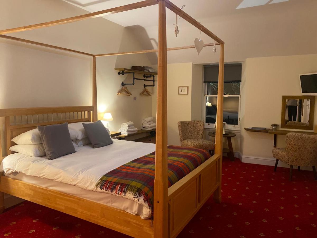 The Gordon Arms Restaurant with Rooms - Housity