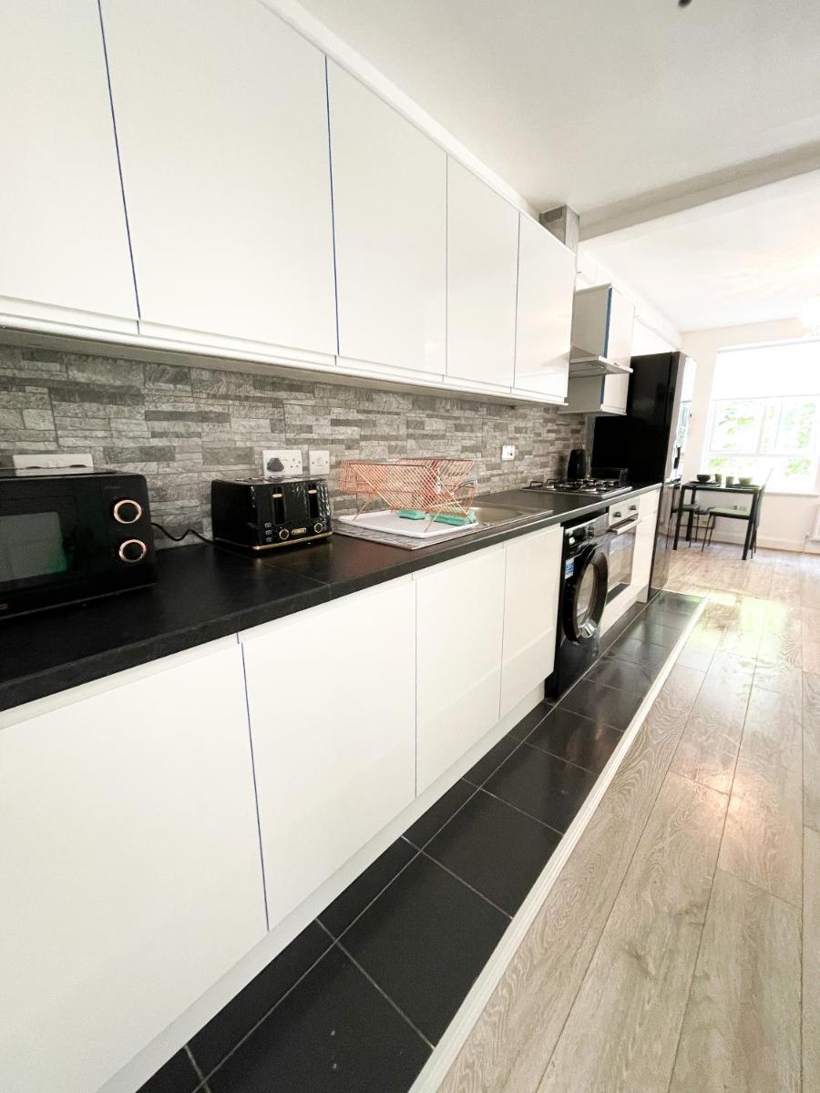 Immaculate 1 bedroom flat in Orpington - Housity