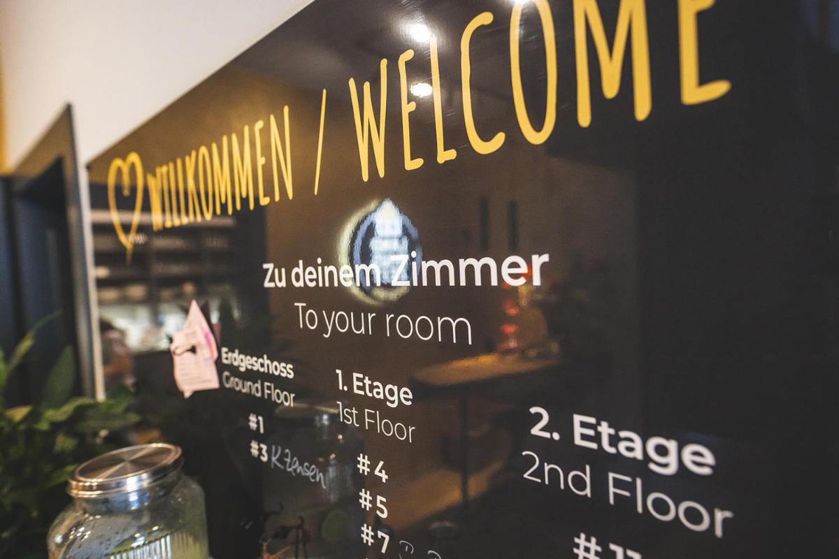 Boutique Hotel LANDHAUSZEIT - Housity