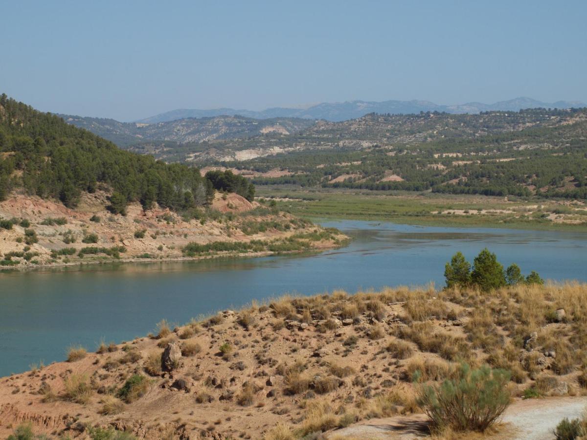 Hotel Rural La Alcanacia - Housity