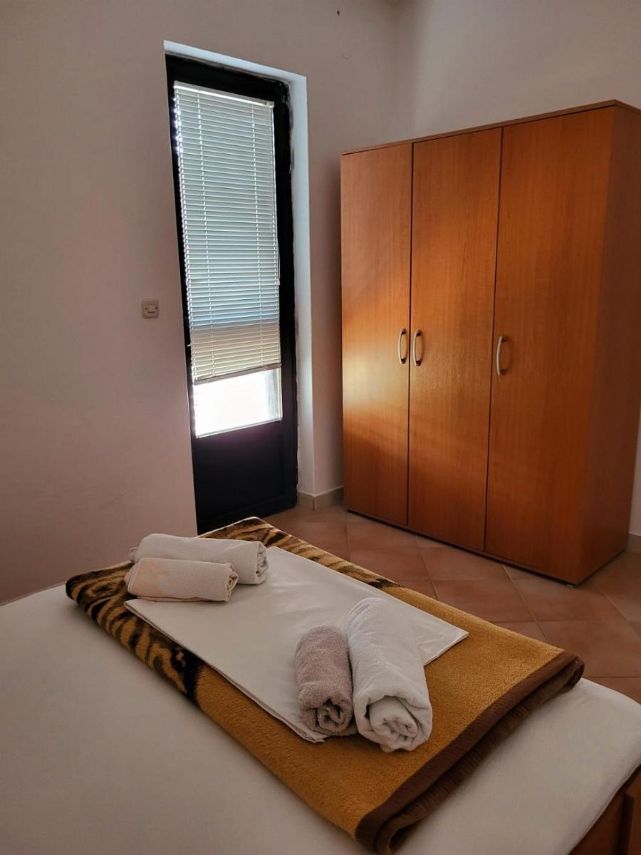 Apartments Šperka - Housity