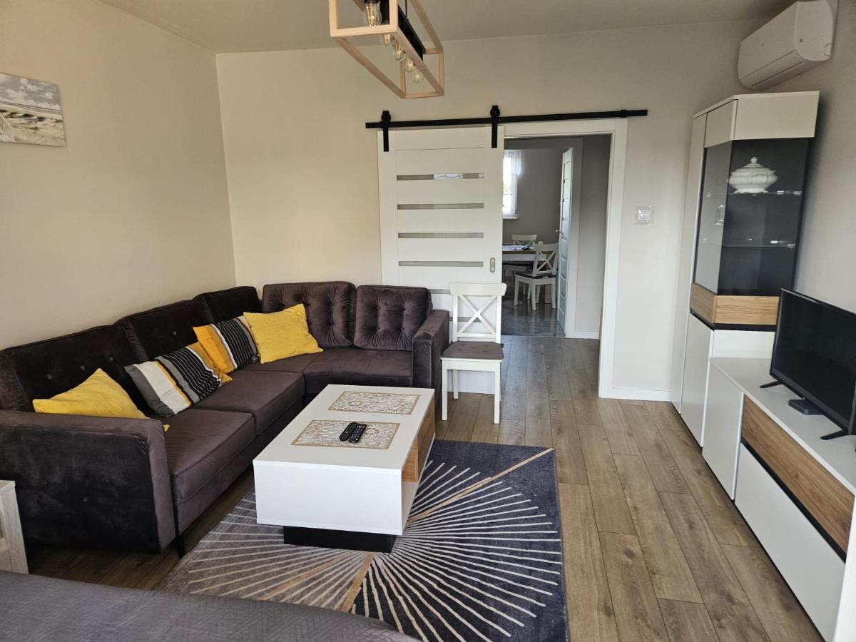 Apartament z ogrodem - Housity