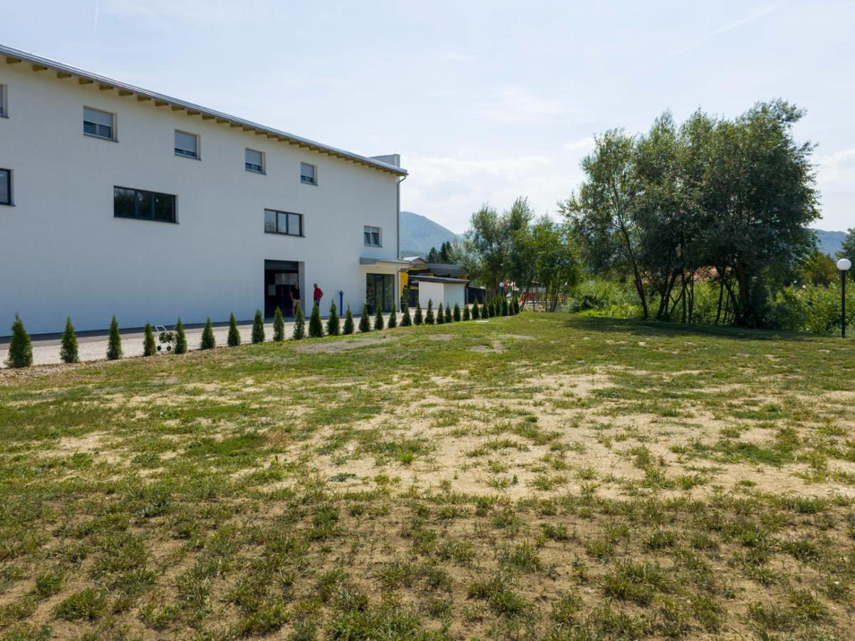 Motel Anić - Housity