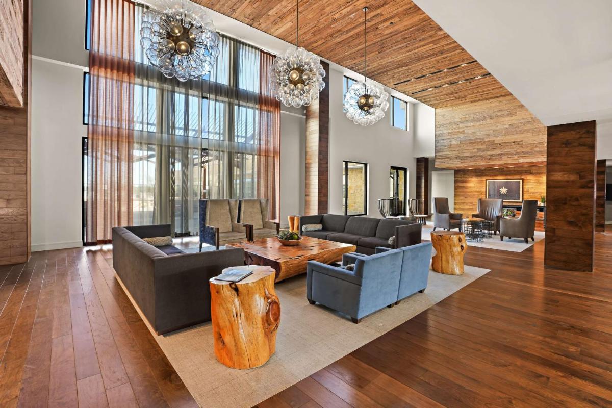 Sonesta Bee Cave Austin Hill Country - Housity