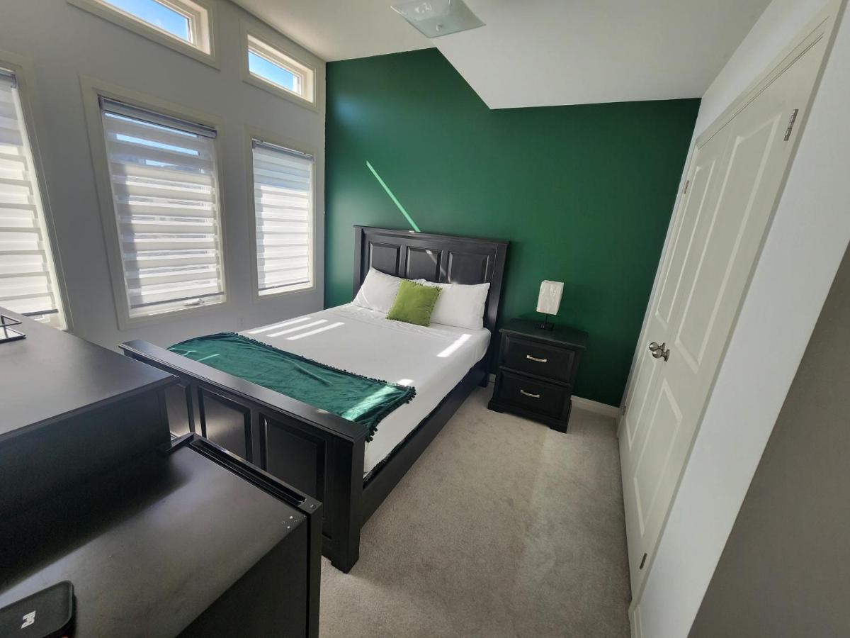 BOWMANVILLE VILLa - Housity