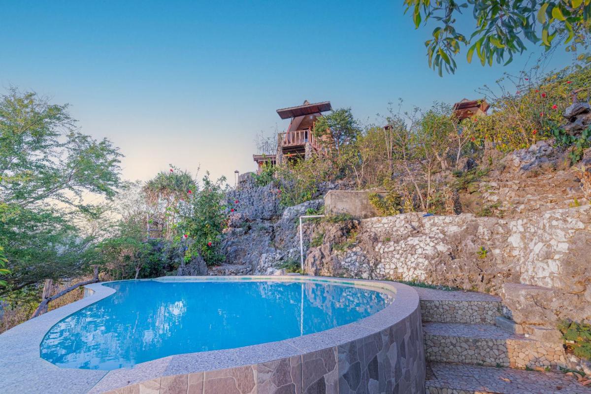 Baron Beach Bungalow - Housity