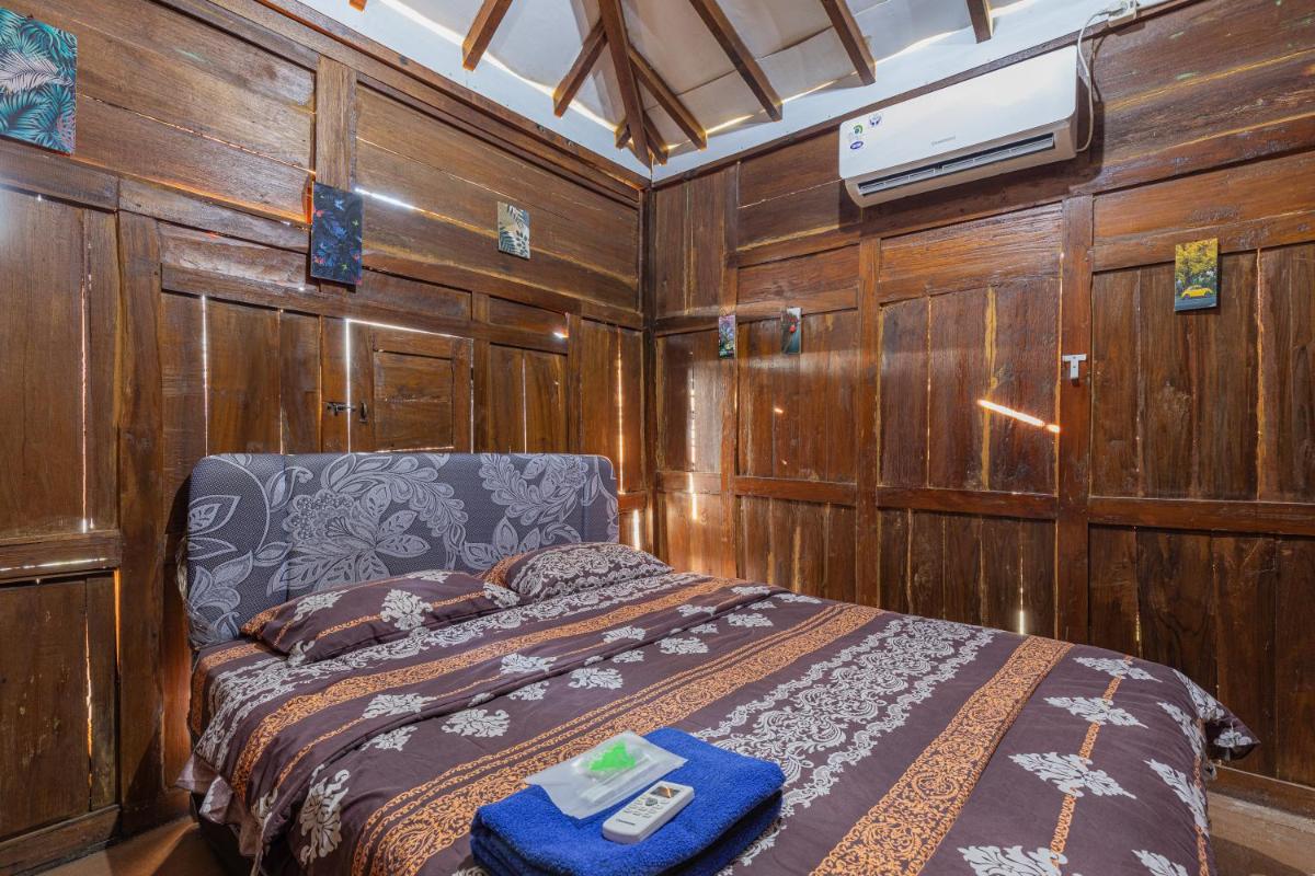 Baron Beach Bungalow - Housity