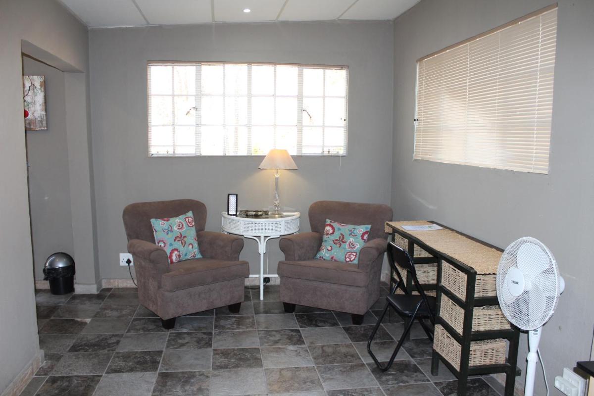 Tucked-Away 1,2,3,bedroom houses - Housity