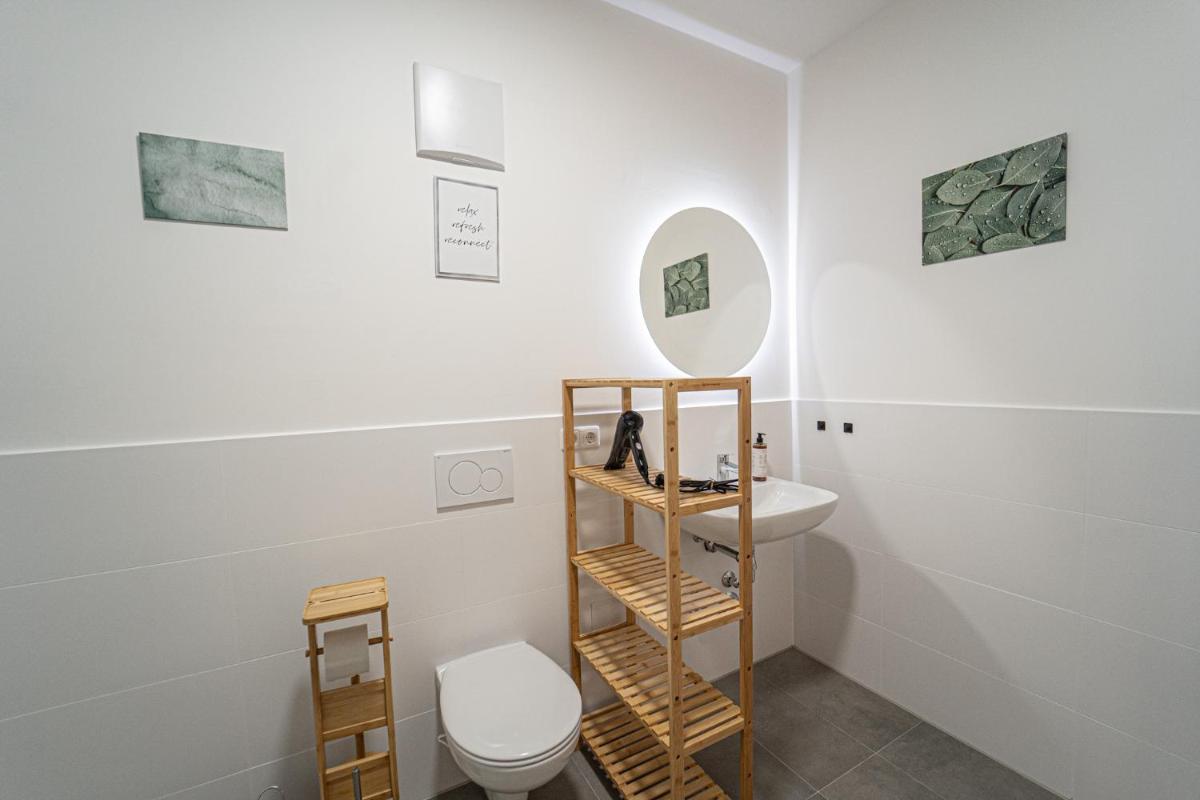 LUXOMES - Vilshofen Altstadt Apartments - Housity