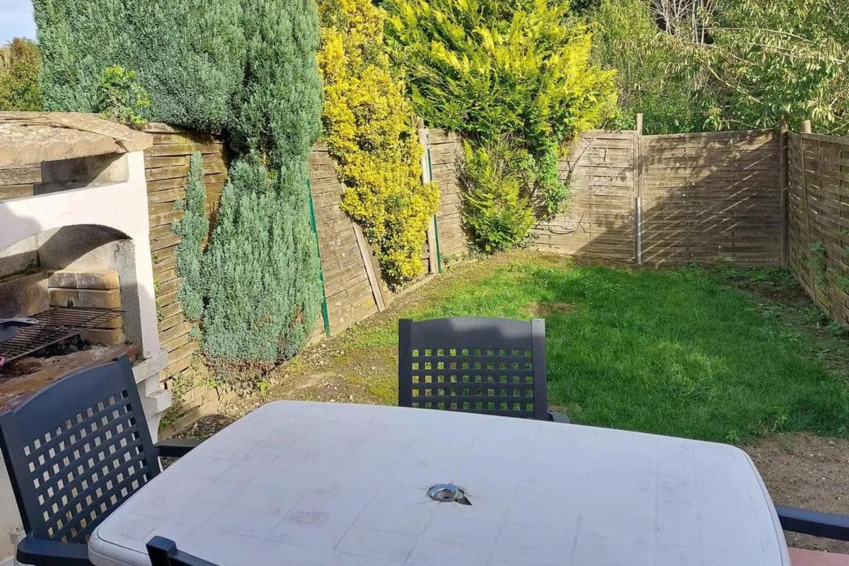 Maison charmante proche de Longvilliers avec jardin - Housity