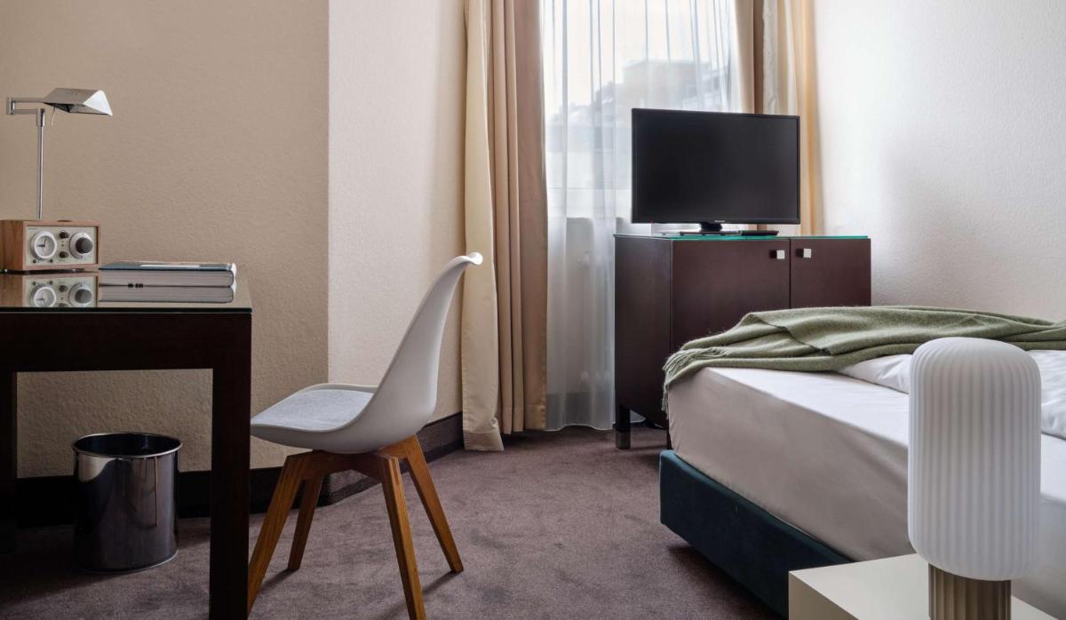 Flemings Hotel München-Schwabing - Housity