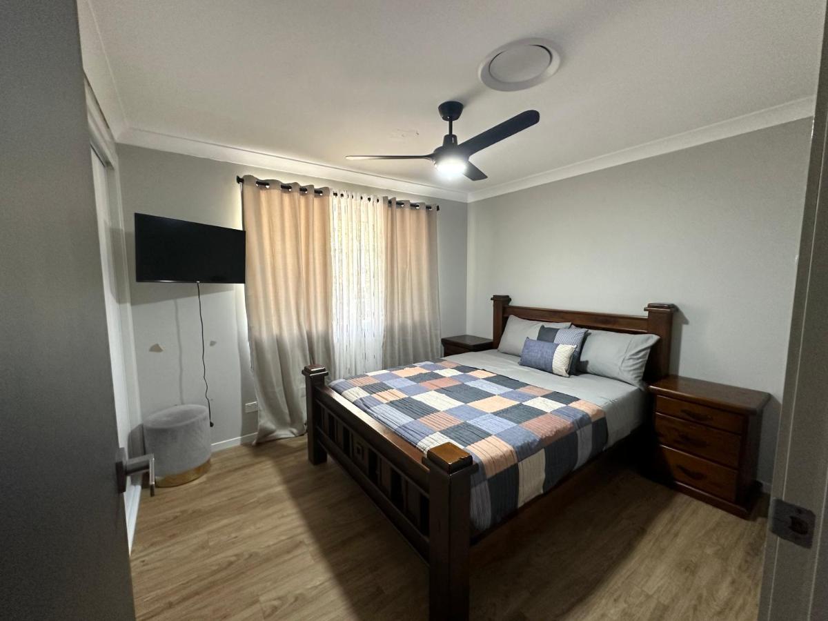 Elements in stadium - Housity