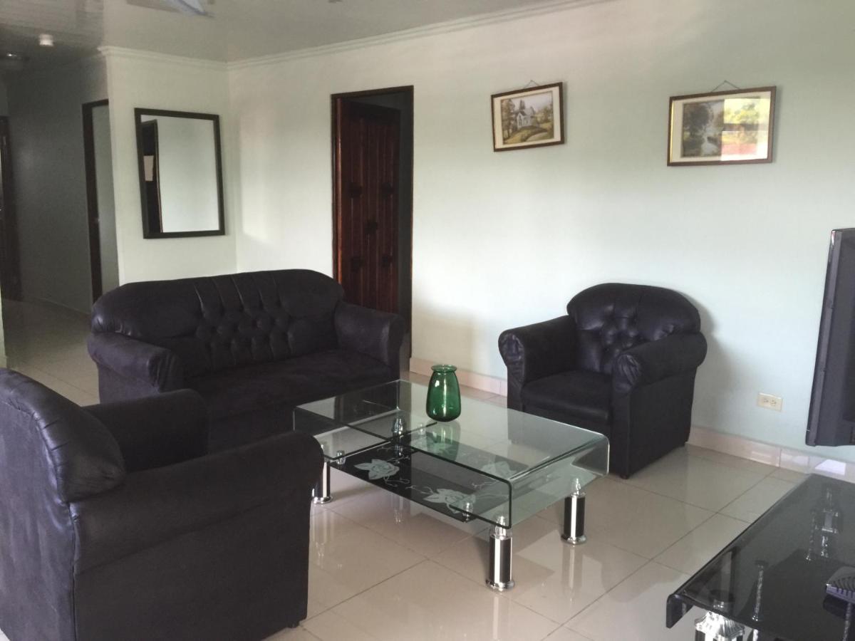 Hotel Lleras - Aparthotel - Hizvo